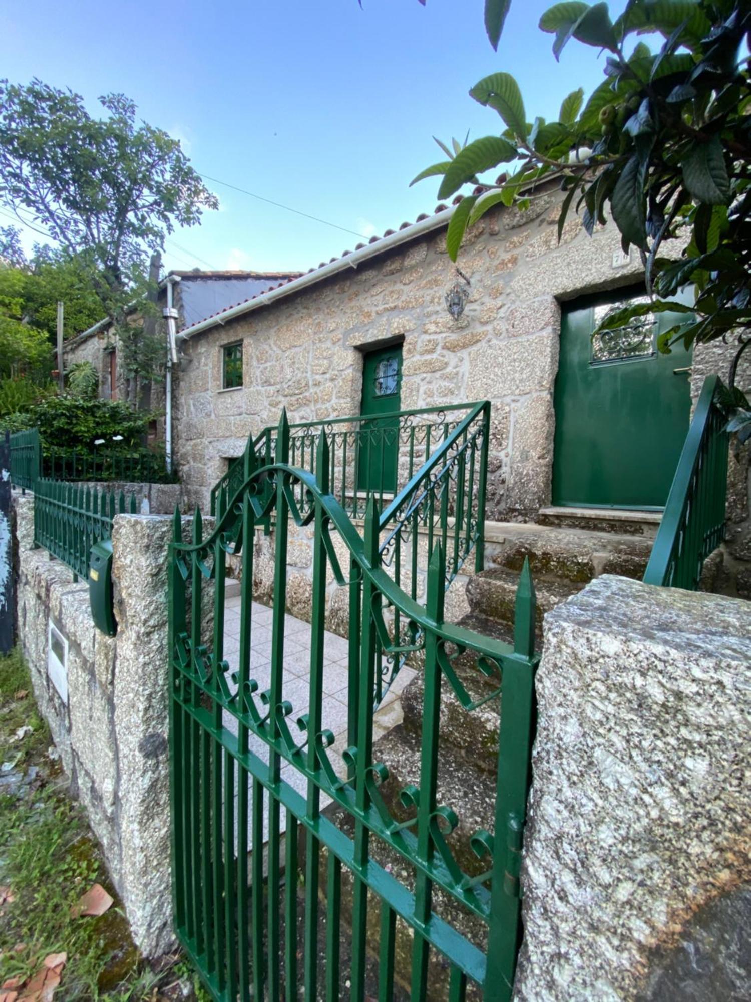 Casa Araujo de Sousa - Near Gerês Natural Park Terras de Bouro Exterior foto